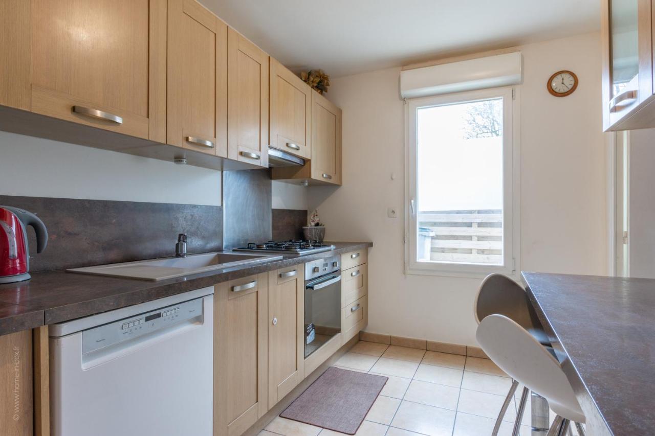Le Duplex Chessy - 15Min From Disneyland - 2 Private Parkings - Garden - Kingsize & Queensize Bed - Supermarket Behind The House Zewnętrze zdjęcie