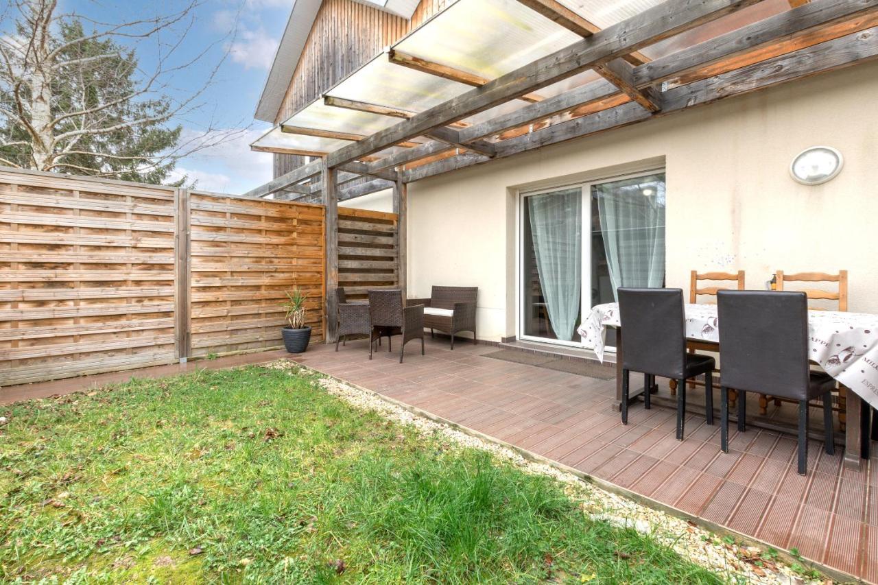 Le Duplex Chessy - 15Min From Disneyland - 2 Private Parkings - Garden - Kingsize & Queensize Bed - Supermarket Behind The House Zewnętrze zdjęcie